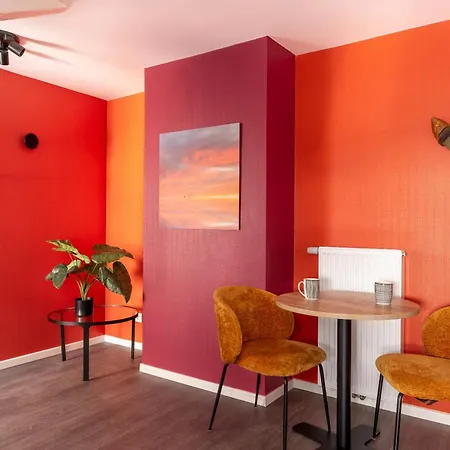 מלון דירות Travel Homes - Rapp, Charm In The Heart Of *