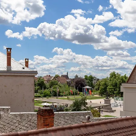 Apartmanhotel Travel Homes - Republic, Charm In The Heart Of Colmar