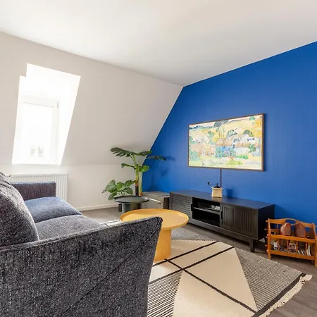 מלון דירות Travel Homes - Rapp, Charm In The Heart Of