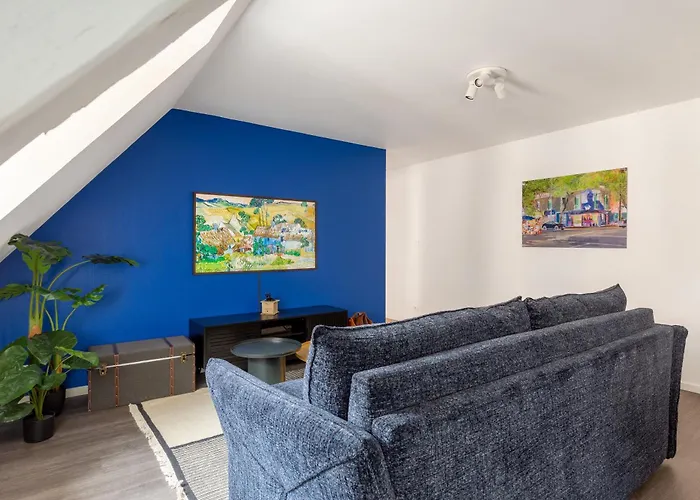 Travel Homes - Republic, Charm In The Heart Of Colmar